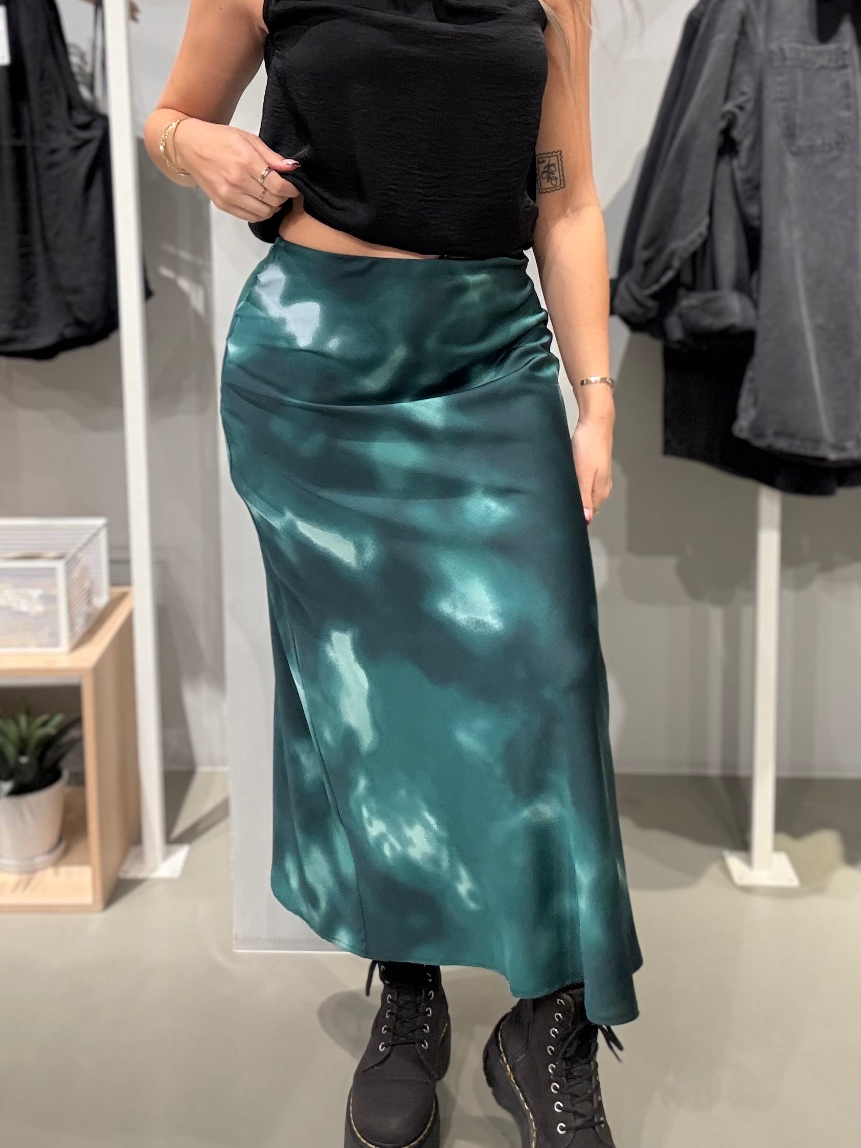 VIELLETTE Midi Skirt - Ponderosa Pine